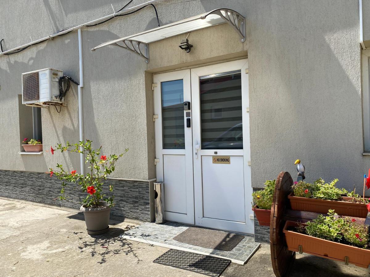 Urseni Studio Apartment Тимишоара Екстериор снимка